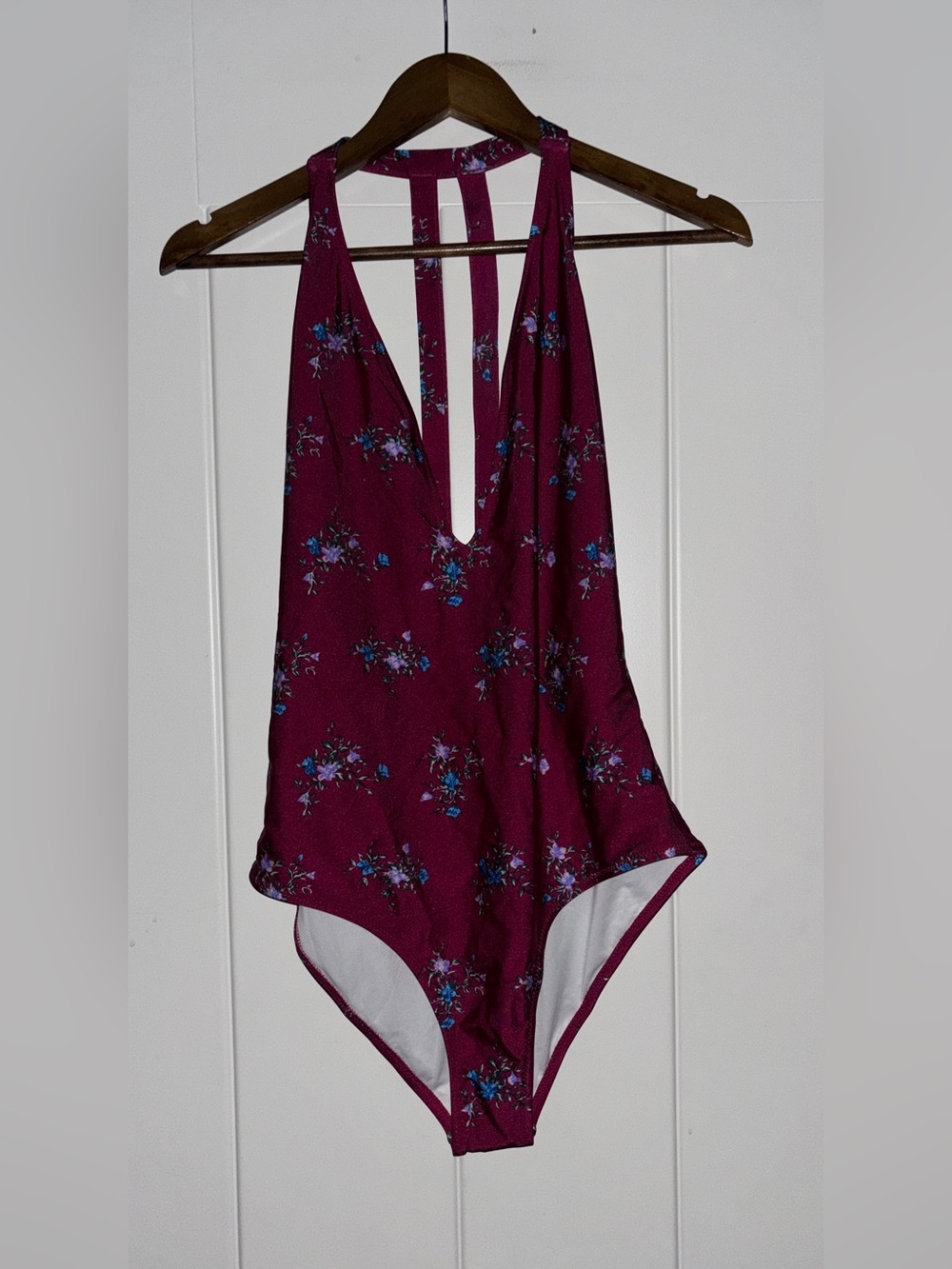 VOLCOM Stems for Days Printed Plunging Halter 1 pc Swimsuit Women L Beach NEW